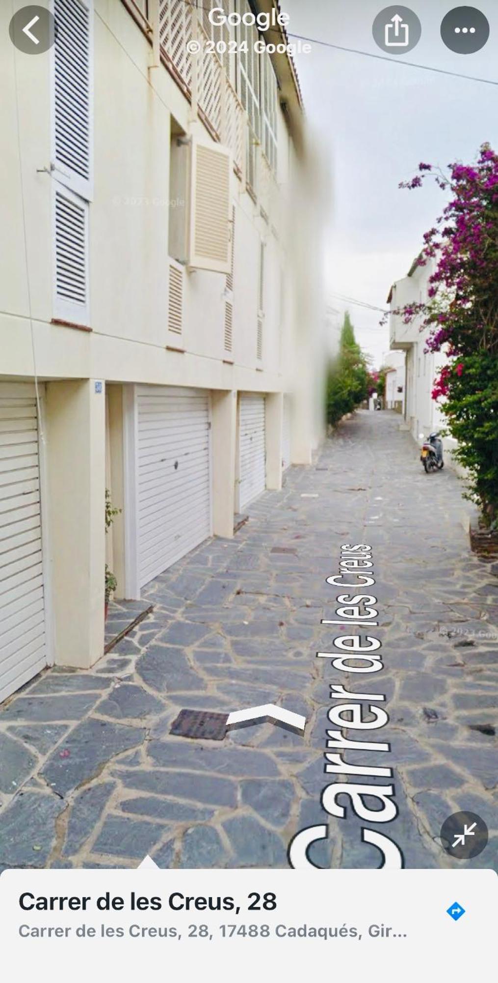 Duplex Deli Apartment กาดาเกส ภายนอก รูปภาพ